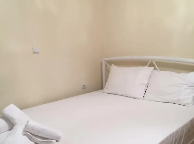 Seafront House With Garden * Ierissos